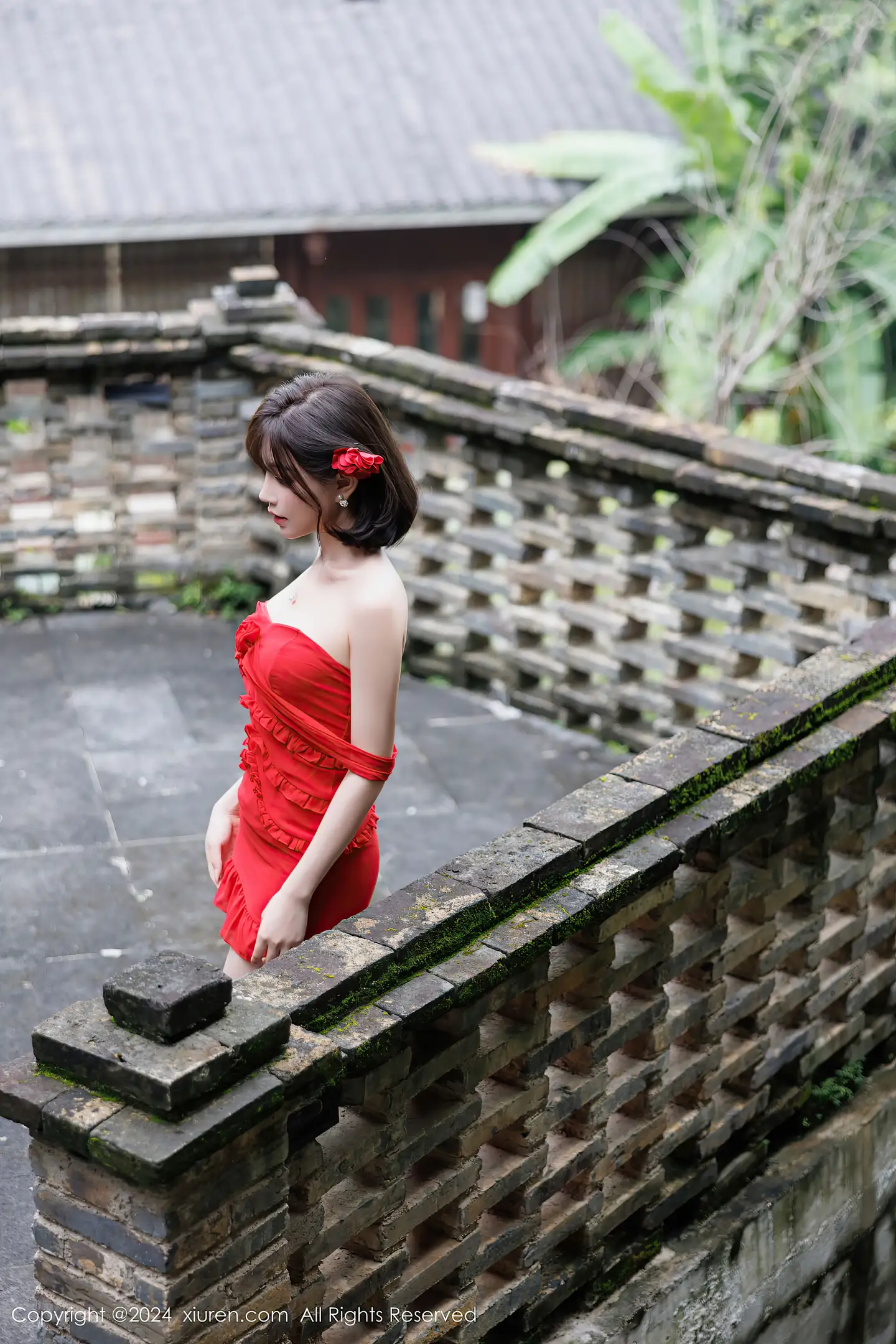 图片[2]-[XiuRen秀人网] VOL.9449 女神徐莉芝Booty红色连衣裙露蕾丝情趣内衣秀曼妙身姿诱惑写真101P-秀人网官方网站